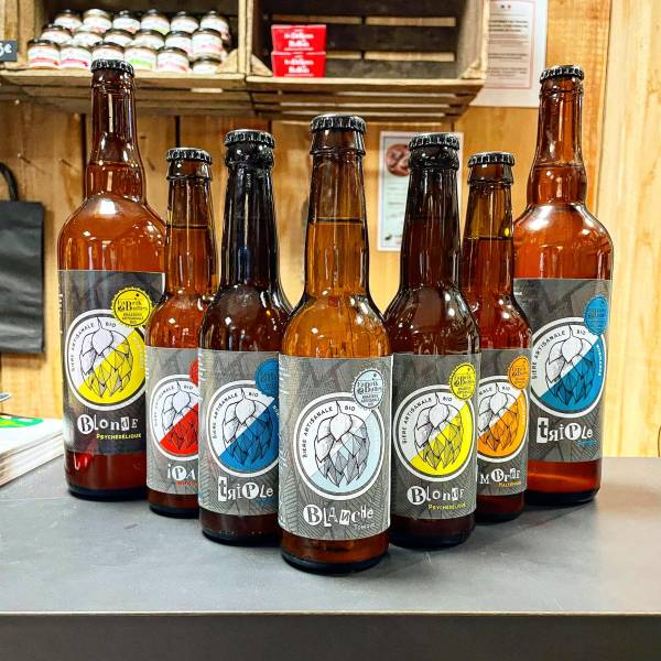 Acheter des bières locales 100% bio blonde, blanche, ambrée et IPA près de Turretot chez L’Ecaux de Vins