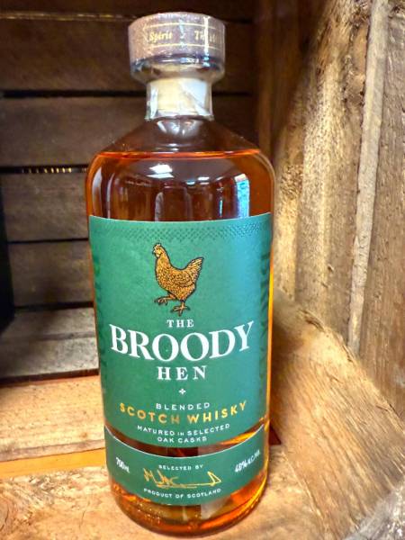 The Broody Hen – Un Scotch whisky gourmand à découvrir près de Montivilliers