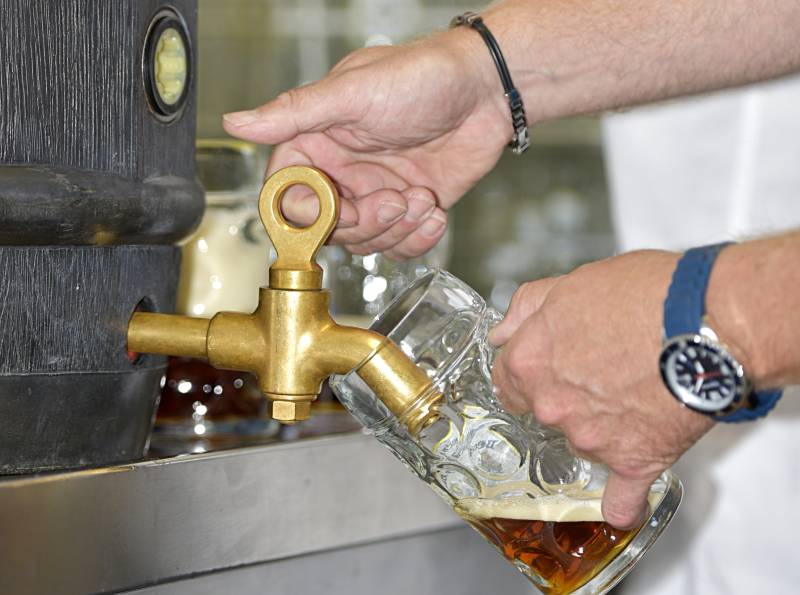 Location de tireuse à bière avec fût de 6L pour vos événements à Criquetot l'Esneval, Fécamp et alentours