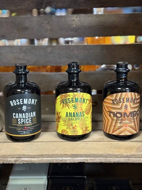 Découvrez les spiritueux artisanaux de la Distillerie Rosemont au Canada chez L’Écaux des Vins, près de Montivilliers